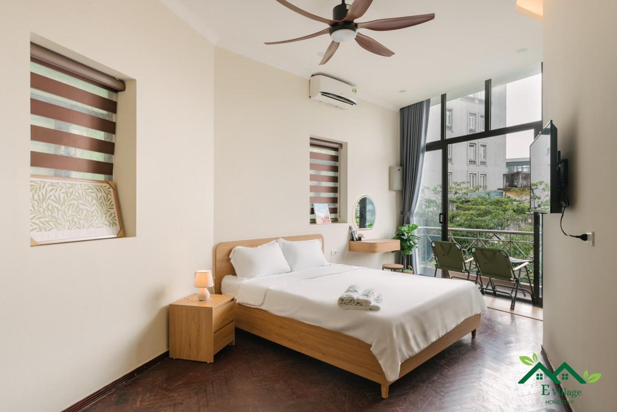 E Village Hotel Hanoi Exteriör bild