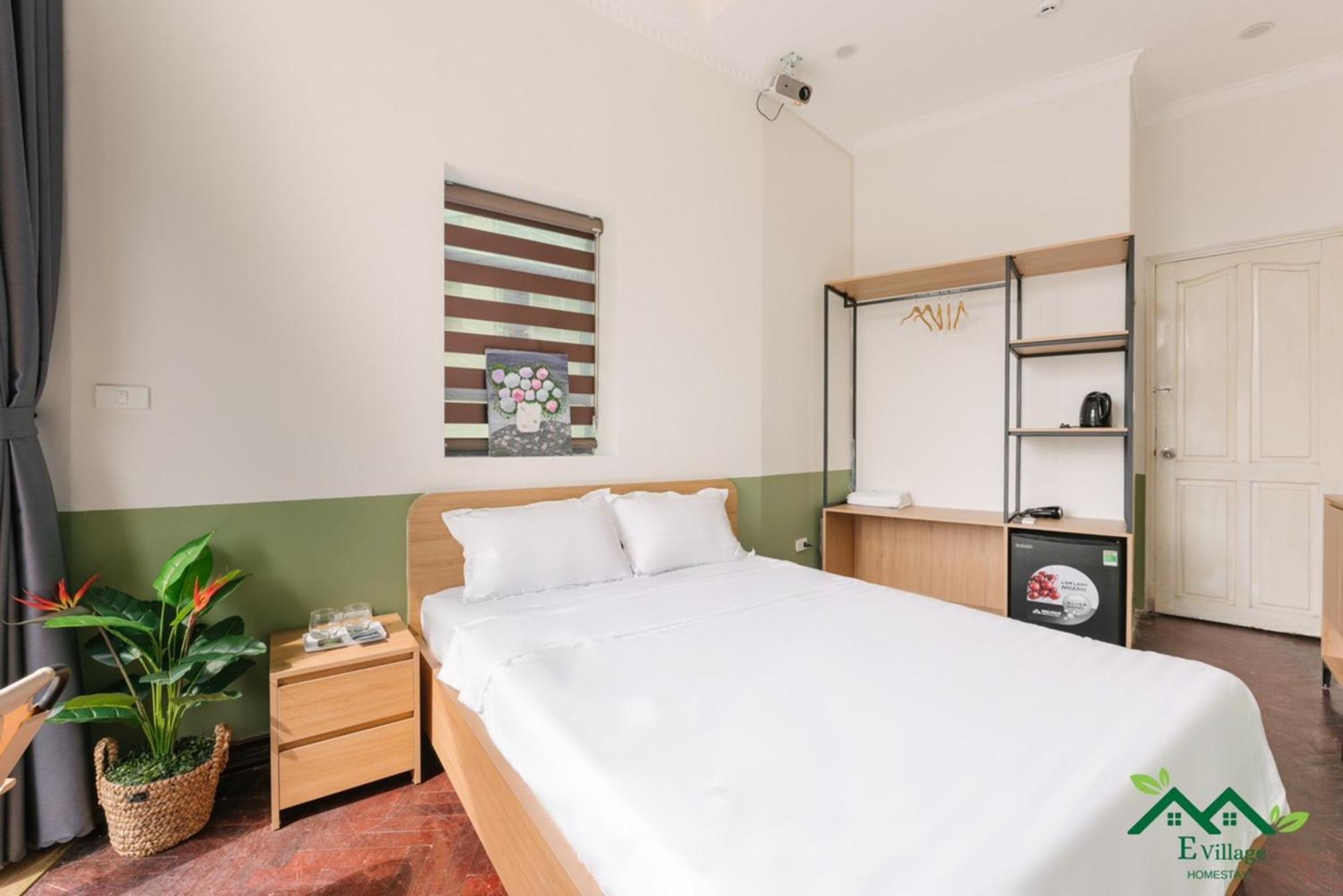 E Village Hotel Hanoi Exteriör bild